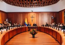 Presidente De La Espriella visitó la Corte Suprema: “No vengo a pedir jueces que acompañen al Gobierno”